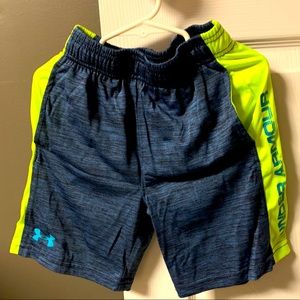 Like new Under Armour boys shorts